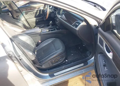 2015 Hyundai Genesis 3.8 из США, поврежденный, VIN KMHGN4JE8FU069453